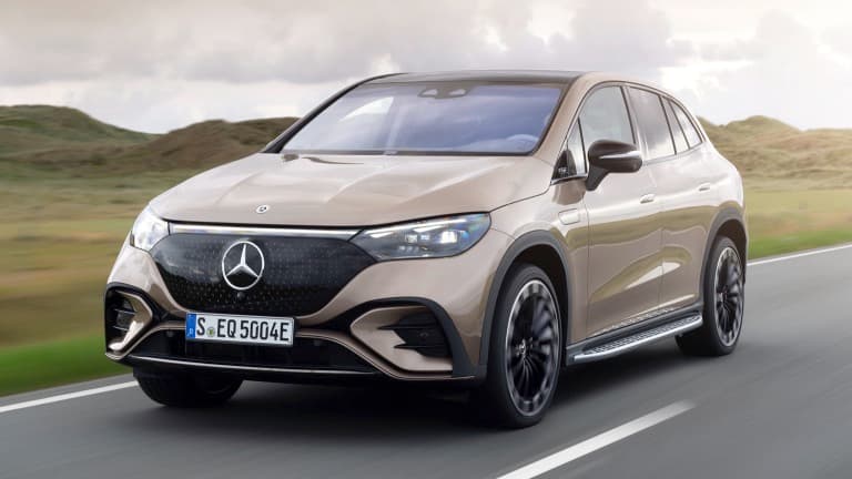 Mercedes EQE SUV 300