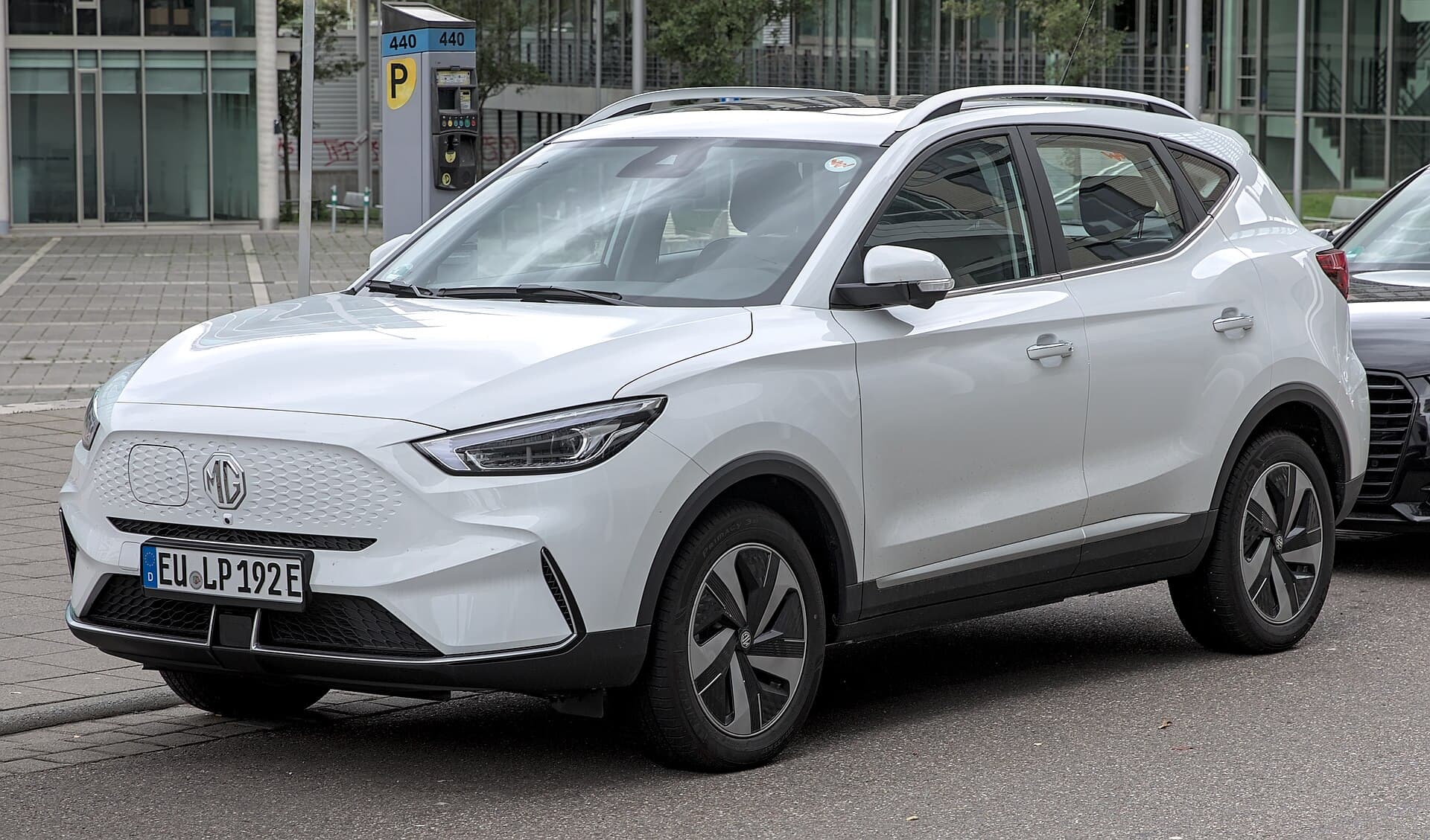 MG ZS EV Long Range 72 kWh