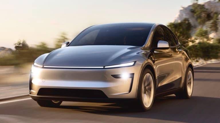 Tesla Model Y Premium AWD (Juniper)